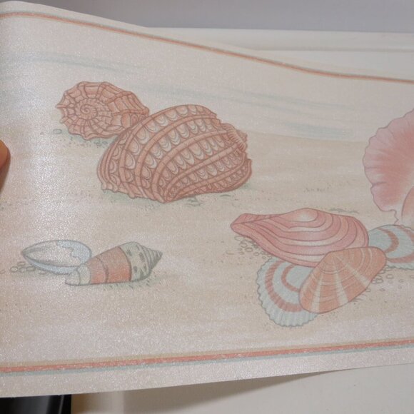 Seashells Wallpaper Boarder (3) Rolls (Shimmer Surface) 7" tall - Picture 2 of 12